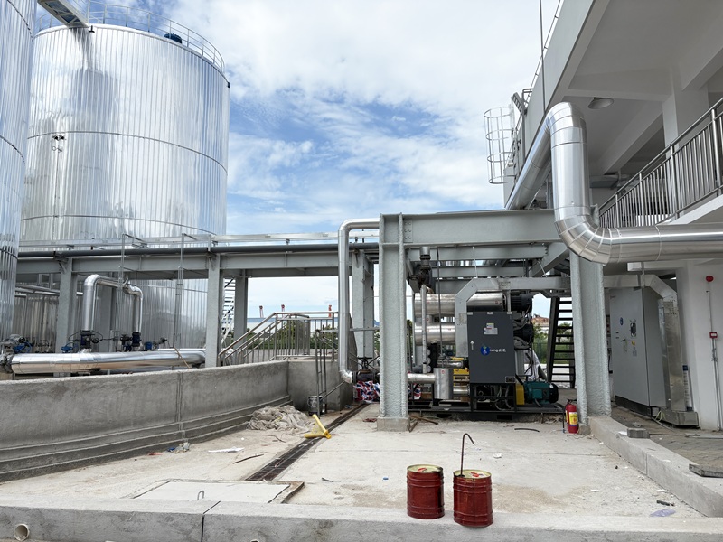 導(dǎo)熱油電加熱設(shè)備用電量大嗎？