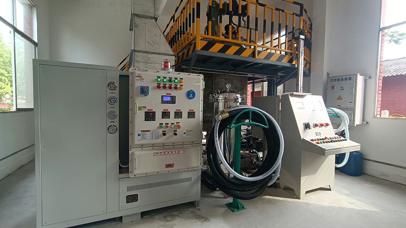 反應(yīng)釜控溫防爆冷熱一體機有哪些優(yōu)勢？