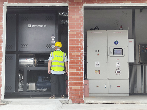 電加熱導(dǎo)熱油爐安全操作規(guī)程，效率與安全的雙重保障