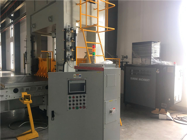 模溫機(jī)過載報(bào)警怎么辦「歐能機(jī)械」一招幫您解決