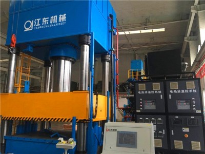 沒有模溫機(jī)怎么給模具加熱，神奇操作看「歐能機(jī)械」