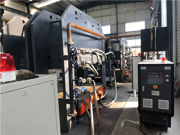 模溫機導(dǎo)熱油多久換一次？學會能省大幾千