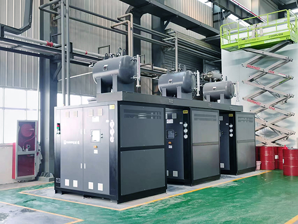 鋰電混合模溫機溫度精準控制，助力電池行業(yè)邁向新高度