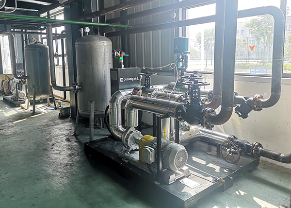 蒸汽加熱的導(dǎo)熱油控溫裝置，溫度更穩(wěn)定！