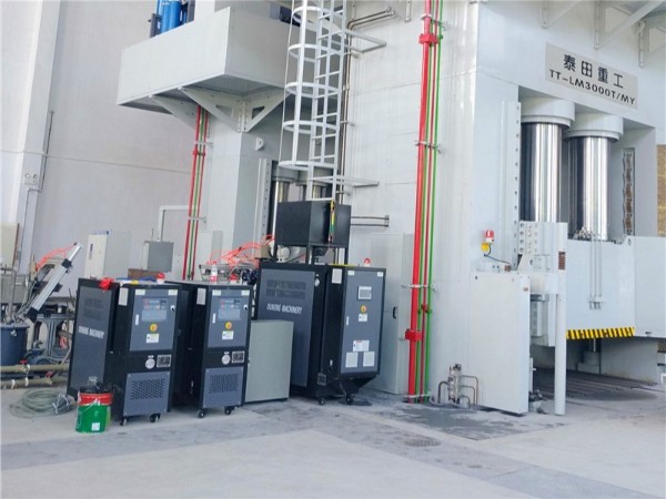 模溫機內(nèi)部保溫知識相關介紹-內(nèi)部管道保溫設計[歐能機械]