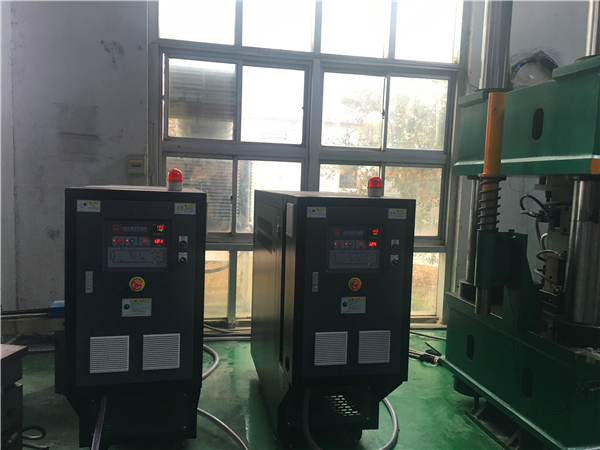 油溫機智能化控制系統(tǒng)與標準油溫機的區(qū)別，「歐能機械」