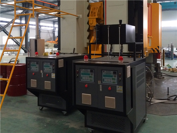 標(biāo)準(zhǔn)電加熱導(dǎo)熱油爐與非標(biāo)的價格區(qū)別大嗎？2方面闡述價格的因素