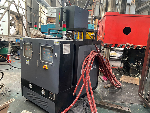 SMC高溫油溫機(jī)提升生產(chǎn)效率，打造汽車配件品質(zhì)