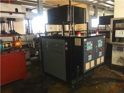 運(yùn)油模溫機(jī)選哪家怎么選？「歐能機(jī)械」值得優(yōu)選