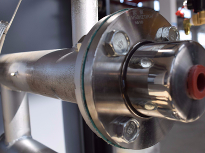 模溫機(jī)加熱管怎么放置？「歐能機(jī)械」為您分析水平擺放優(yōu)點(diǎn)