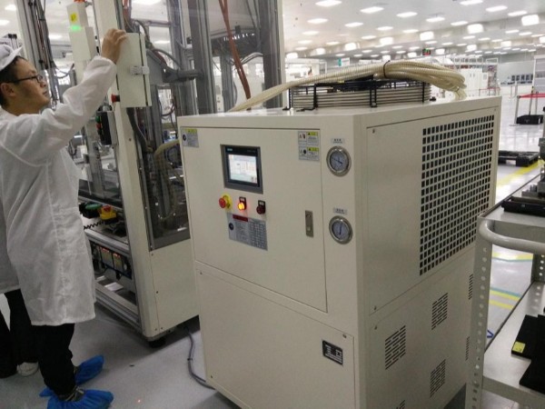 控溫設(shè)備冷熱一體機