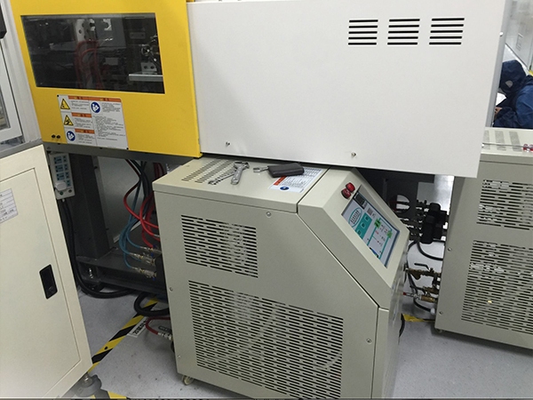 鏡片模溫機(jī)的應(yīng)用，革新鏡片注塑生產(chǎn)