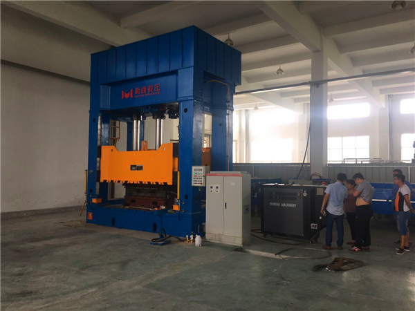 首次使用模溫機(jī)的步驟，新購(gòu)模溫機(jī)如何操作詢「歐能機(jī)械」