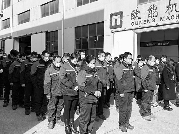 銘記歷史！這一刻為30多萬南京大屠殺死難者默哀！