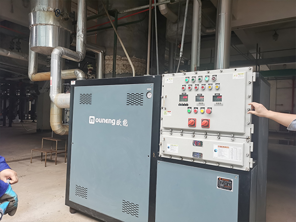 防爆型模溫機(jī)助力生產(chǎn)，保障生產(chǎn)安全和質(zhì)量